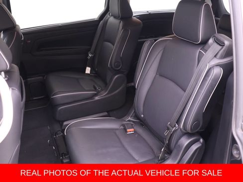 Used 2025 Honda Odyssey Touring image 11