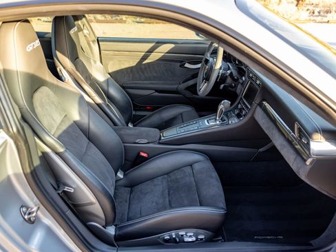 Used 2016 Porsche 911 GT3 RS image 17