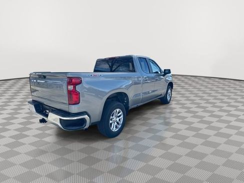 Used 2026 Chevrolet Silverado 1500 LT image 9