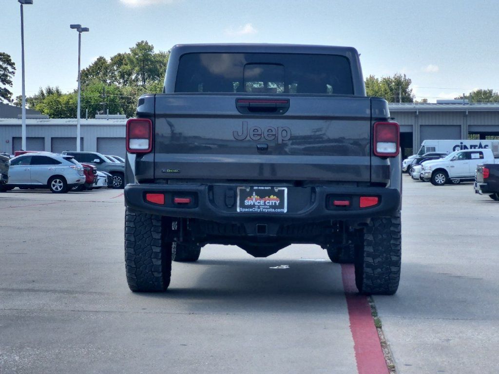 Used 2022 Jeep Gladiator Rubicon w/ Trailer Tow Package AWD/4WD image 5