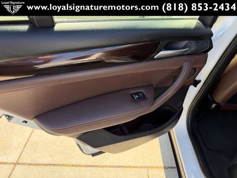 Used 2018 BMW X4 xDrive28i AWD/4WD image 15