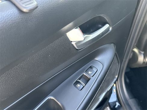 Certified 2023 Hyundai Santa Fe Limited image 17