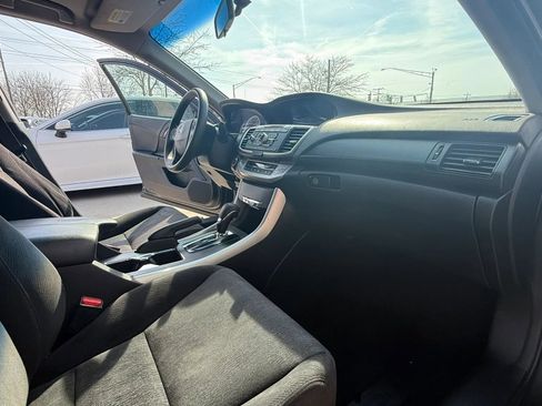 Used 2013 Honda Accord EX image 12