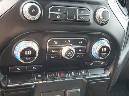 Used 2020 GMC Sierra 1500 SLE w/ SLE Value Package RWD image 22