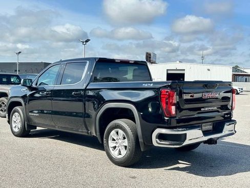 Used 2024 GMC Sierra 1500 SLE image 24