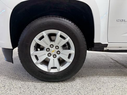 Used 2022 Chevrolet Colorado LT w/ Fleet Safety Package RWD image 9