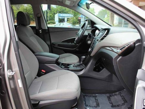 Used 2018 Hyundai Santa Fe Sport AWD/4WD image 28