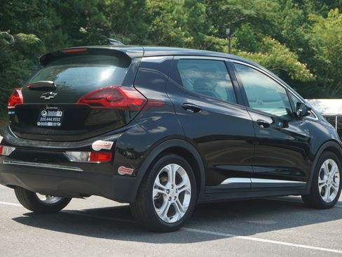 Used 2020 Chevrolet Bolt LT image 9