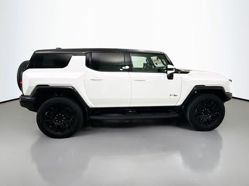 Used 2025 GMC Hummer EV 2X image 10