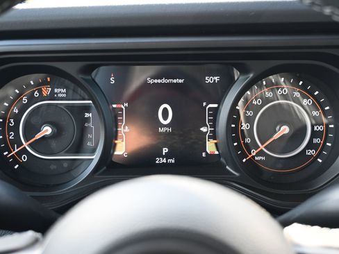 New 2025 Jeep Gladiator Sport image 13