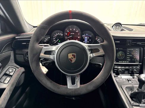Used 2016 Porsche 911 Carrera GTS RWD image 17