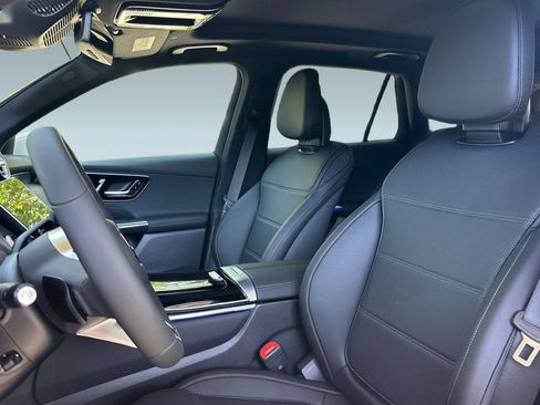 New 2026 Mercedes-Benz GLC 350e 4MATIC image 5