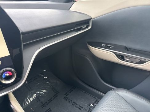 Used 2023 Lexus RZ 450e Premium w/ Technology Package image 14