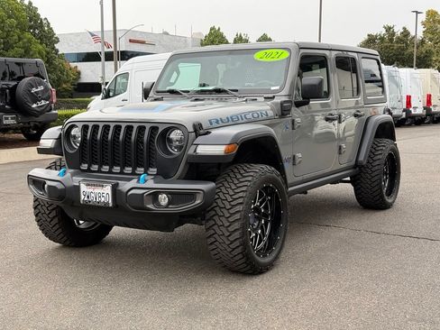 Used 2021 Jeep Wrangler Unlimited Rubicon 4xe w/ Cold Weather Group AWD/4WD image 10