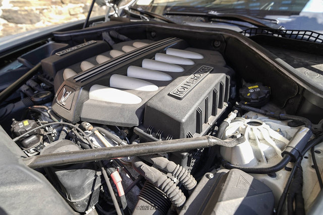 Used 2017 Rolls-Royce Wraith RWD image 16
