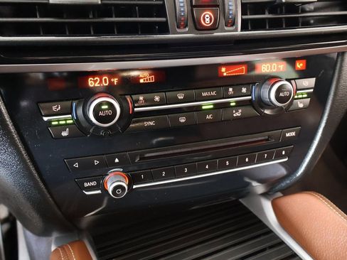 Used 2017 BMW X6 xDrive35i image 8