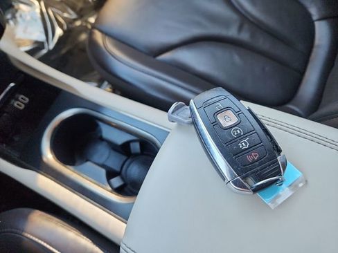 Used 2019 Lincoln MKC Reserve w/ Canadian Touring Package image 50