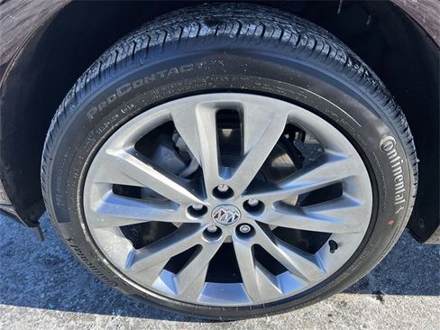 Certified 2023 Buick Envision Avenir image 18