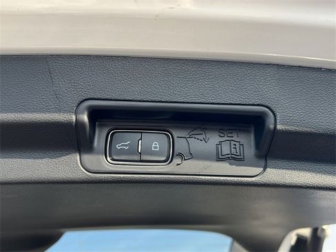 New 2026 Ford Explorer Active w/ Active Comfort Package image 5