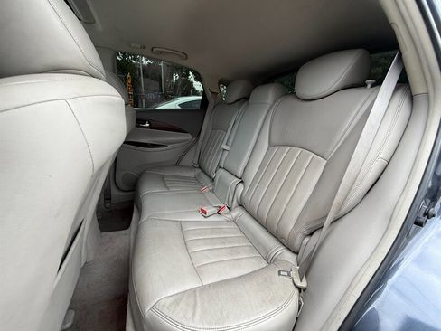 Used 2010 INFINITI EX35 Journey image 23