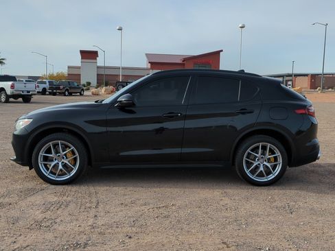 Used 2019 Alfa Romeo Stelvio Ti Sport w/ Quick Order Package 22S Sport image 7