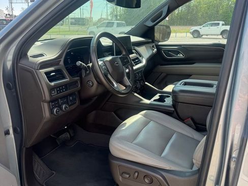 Used 2023 Chevrolet Tahoe Z71 w/ Off-Road Capability Package image 10