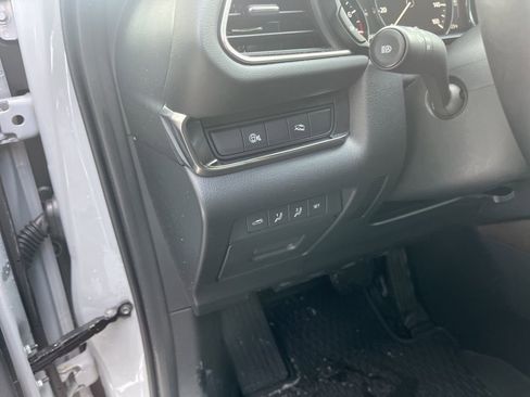 Certified 2025 MAZDA CX-30 AWD 2.5 S w/ Premium Package image 18