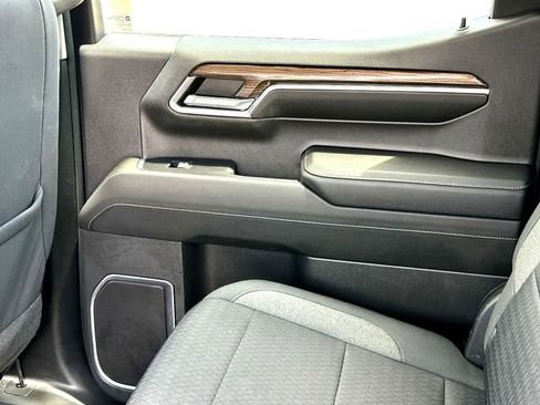 Used 2023 Chevrolet Silverado 1500 LT RWD image 20
