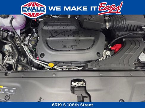 New 2026 Chrysler Pacifica Select image 21