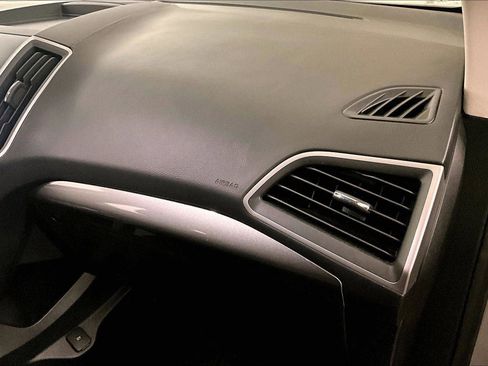 Used 2020 Ford Edge SEL w/ Convenience Package image 15