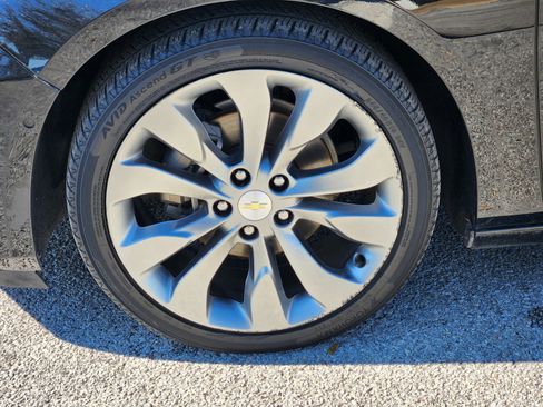 Used 2018 Chevrolet Malibu Premier w/ Premier Sun and Wheel Package image 30