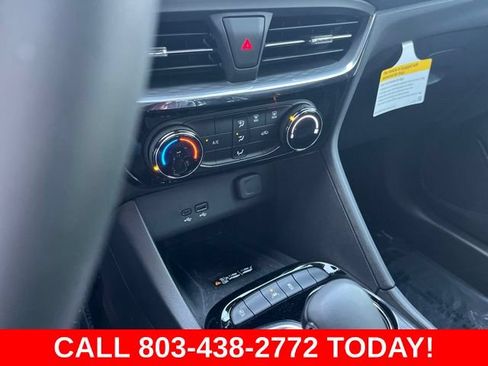 Used 2025 Buick Encore GX Sport Touring w/ Advanced Technology Package FWD image 22