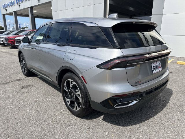 New 2026 Lincoln Nautilus Premier AWD/4WD image 5