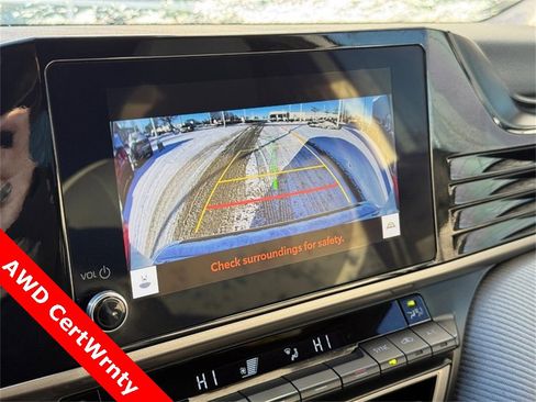 Used 2025 Toyota Camry LE image 24