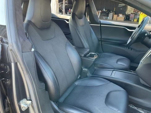 Used 2016 Tesla Model S 75 image 22