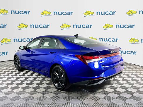 Certified 2023 Hyundai Elantra SEL w/ Preferred Accessory Package image 5