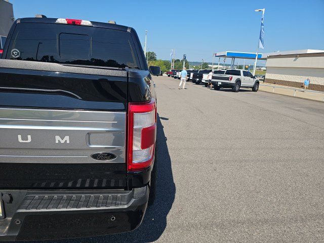Used 2022 Ford F150 Platinum w/ Equipment Group 701A High AWD/4WD image 7