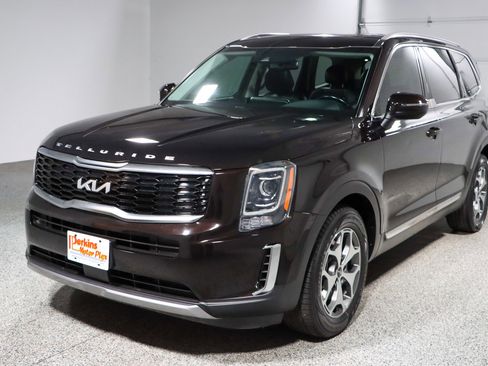 Used 2022 Kia Telluride EX FWD image 34