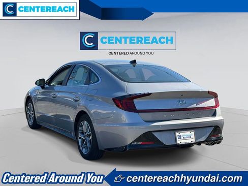 Used 2023 Hyundai Sonata SEL FWD image 5
