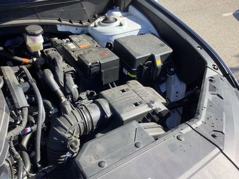 Used 2025 Hyundai Tucson SE image 15