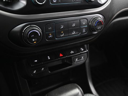 Used 2021 GMC Canyon AT4 w/ Trailering Package image 37