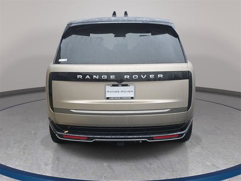 New 2025 Land Rover Range Rover SE image 6