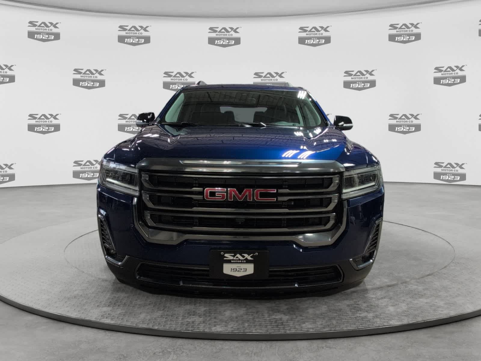 Used 2023 GMC Acadia AT4 w/ Technology Package AWD/4WD image 8