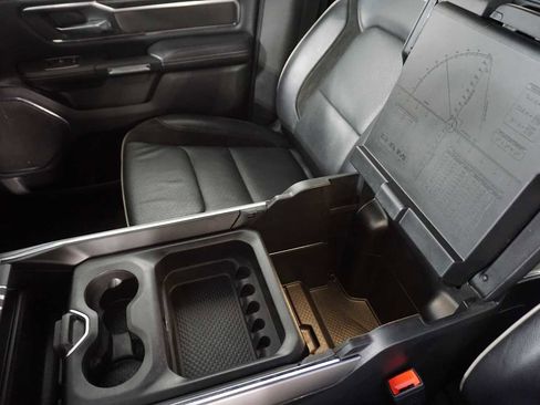 Used 2024 RAM 1500 Laramie image 24