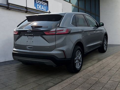 Certified 2024 Ford Edge SEL w/ Convenience Package AWD/4WD image 3