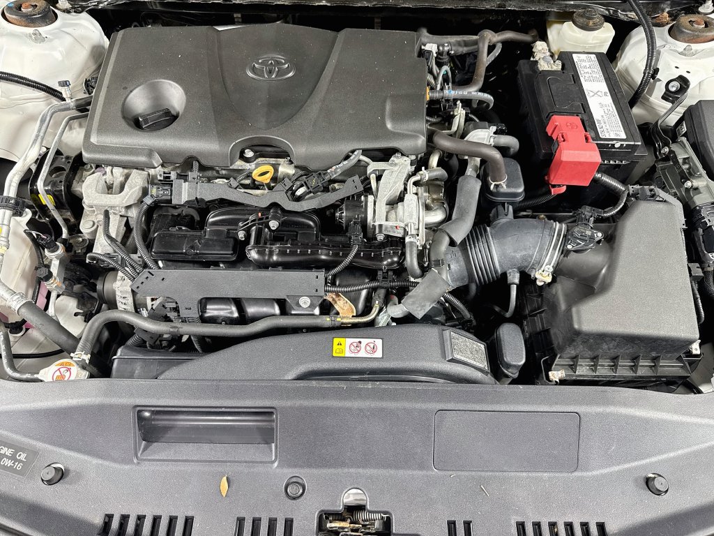 Used 2020 Toyota Camry SE w/ Audio Package FWD image 31