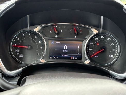 Used 2024 Chevrolet Equinox LT image 25