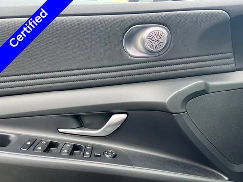 Certified 2023 Hyundai Elantra Limited w/ Cargo Package FWD image 6