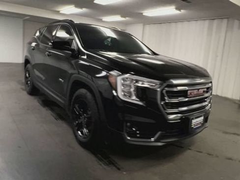 Certified 2024 GMC Terrain AT4 AWD/4WD image 2