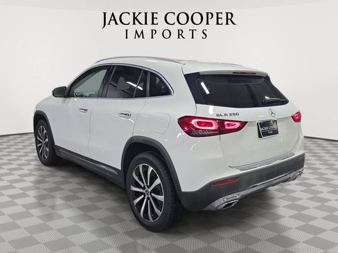 Used 2021 Mercedes-Benz GLA 250 w/ Premium Package image 7